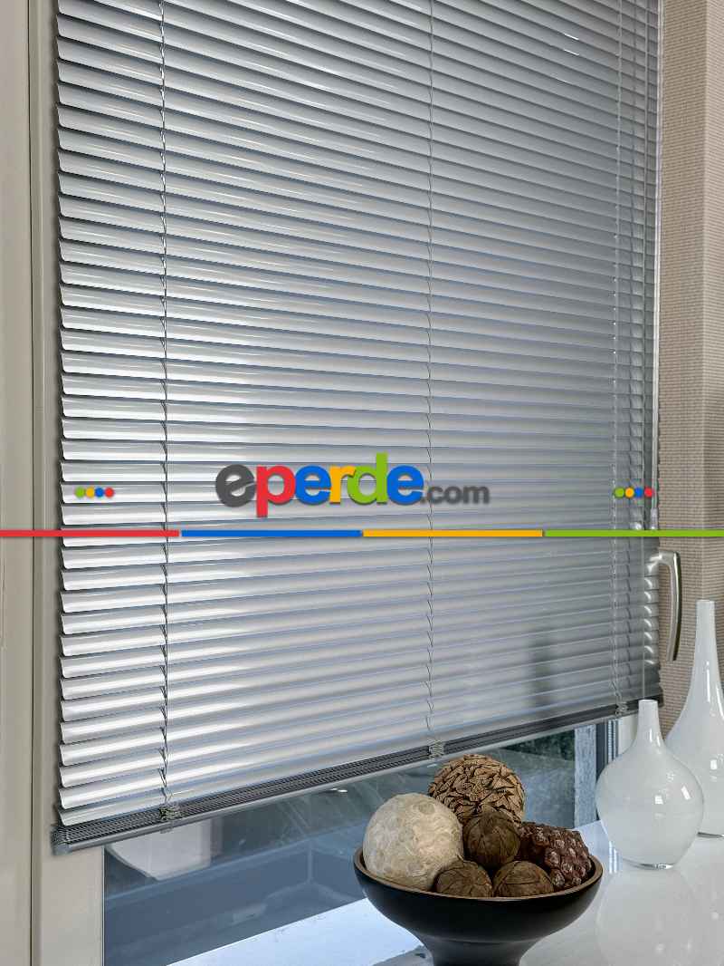 Mutfak Metalik Gümüş Alüminyum Jaluzi Perde - 25mm