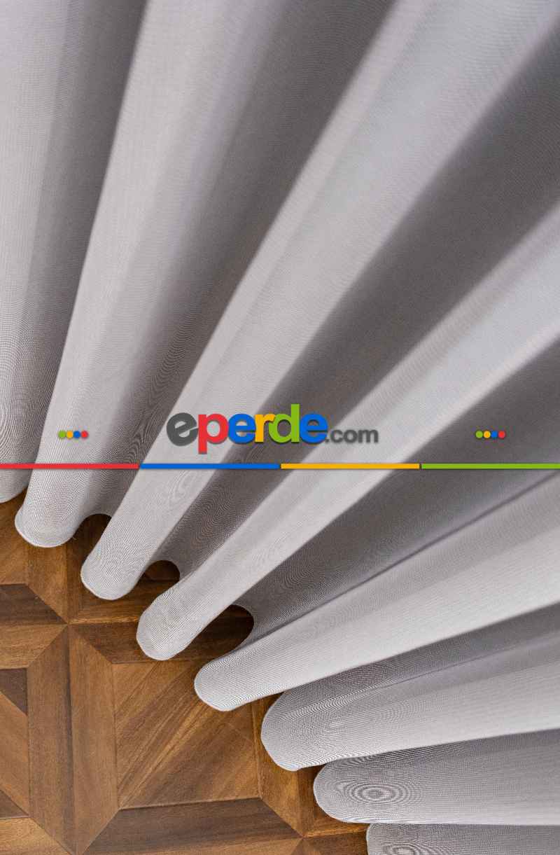 Açık Gri Renkli Kedi Tırmalamalarına Dayanaklı Tül Perde