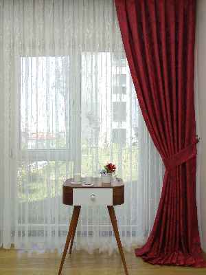 Patine Desenli Kırmızı - Katyonik Jakar Fon Perde- Kırmızı