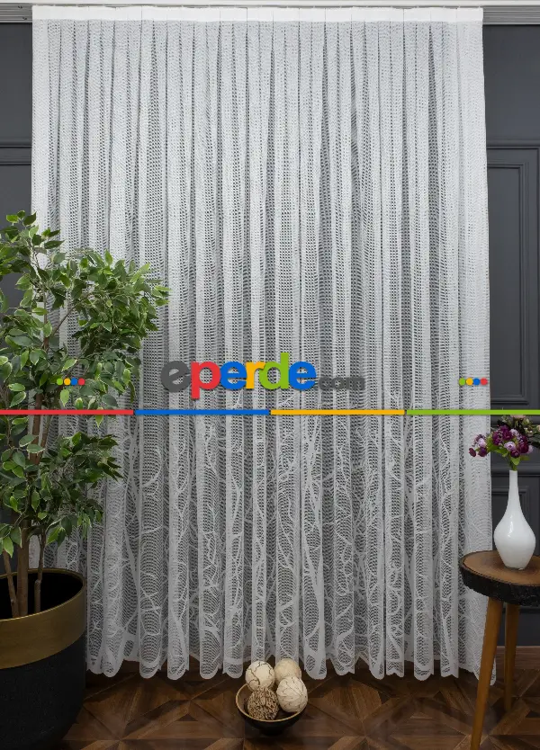 Genç Odası - Eteği Dal Ağaç Desenli Örme Tül - Ekru