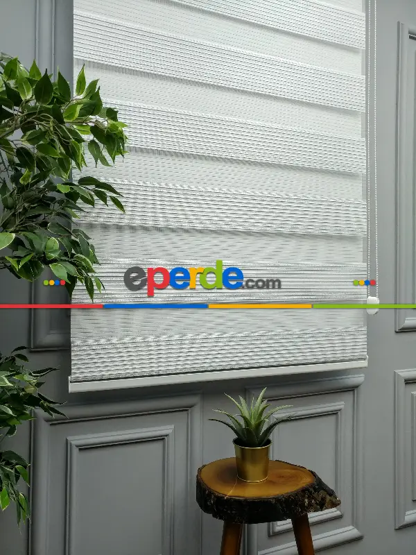 Salon Zebra Perde - 2021 Sezonu - Geniş Pileli (plise) Zebra Perde - Simli Zebra Perde- Gri Simli