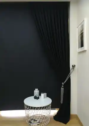 Petek Desen Sade Fon Perde Siyah Renk