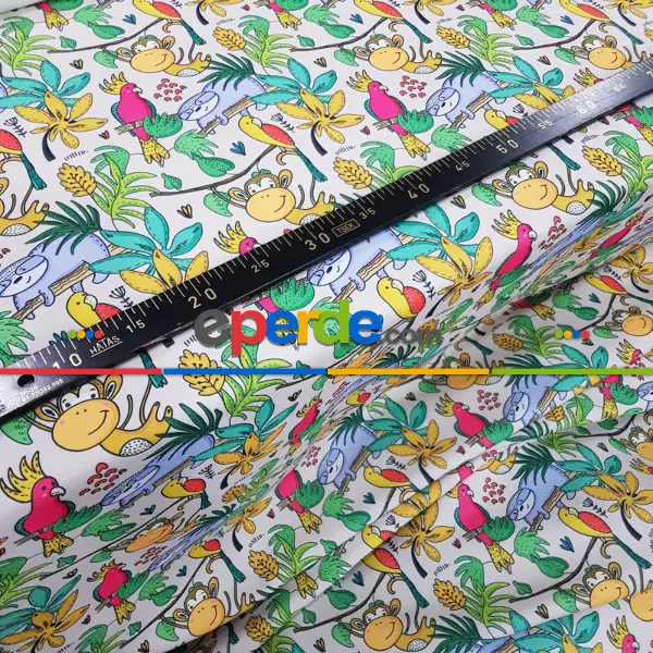 Bebek Odası Fon - Tropikal Orman Desenli Fon Perde Evm688 Kumaşı Kalındır Duck Bezi Değildir- Yeşil