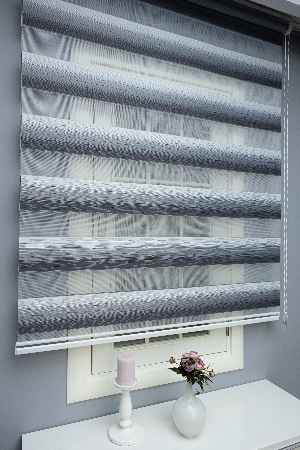 Zebra Perde 2021 Sezonu Gri Ve Beyaz Renk Geçişli Jakarlı A Kalite Zebraperde