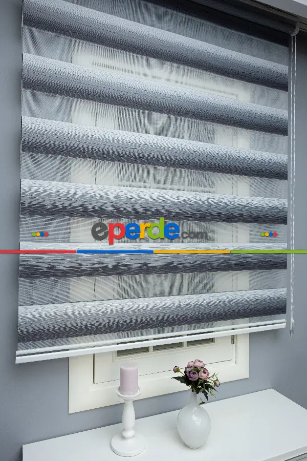 Zebra Perde 2021 Sezonu Gri Ve Beyaz Renk Geçişli Jakarlı A Kalite Zebraperde