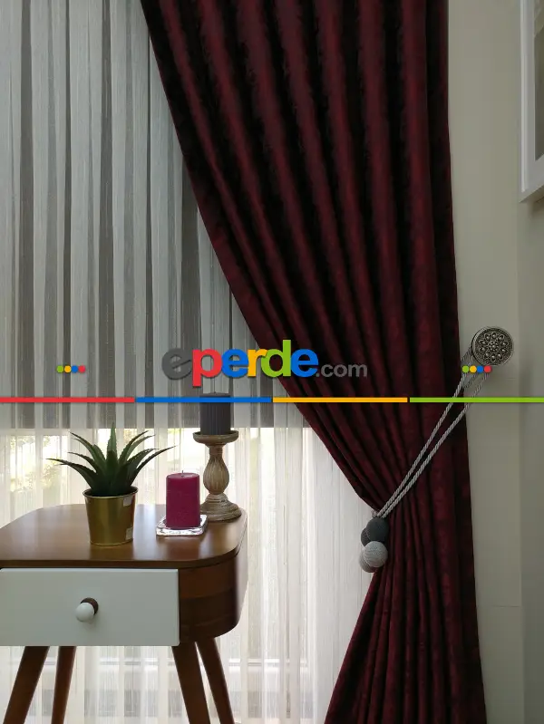 Koyu Bordo Renk Jakar Desenli Fon Perde- Bordo