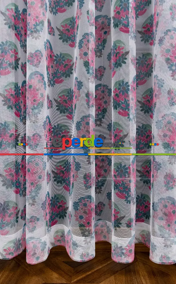 Hazır Ölçülü Petek Zemin Pembe Renkli Kalpli Ve Çiçek Desenli Grek Baskılı Tül Perde 190cm X 255cm 