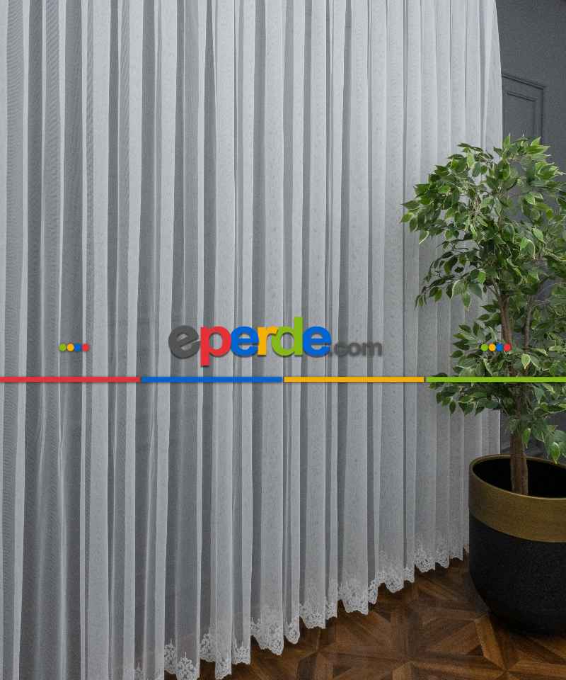 Grek Zemin Üzerine Eteği Kabartma Nakış İşlemeli Tül Perde Ekru