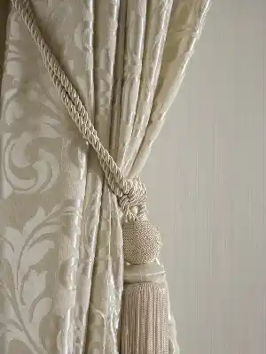 Açık Krem Braçol Fon Bağı- Krem Açık