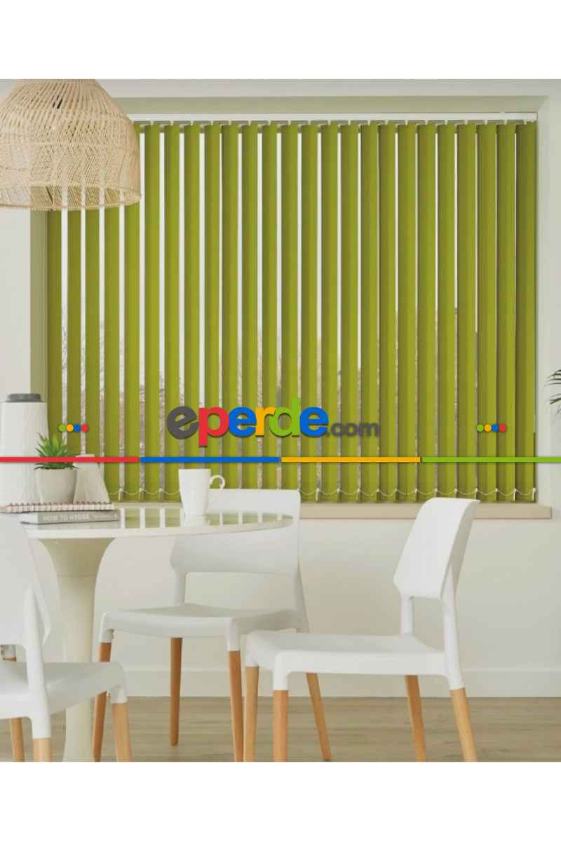Yeşil Dikey Kumaş Perde
