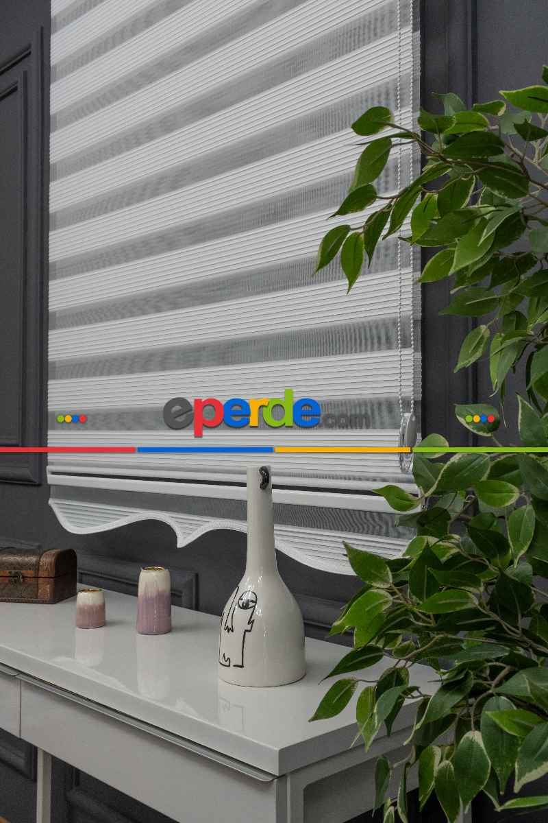 Genç Odası - Yüksek Kaliteli Beyaz Dar Plise Zebra Perde Beyaz