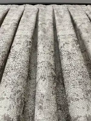 Patine Desenli Bej Açık Kahve Desenli Jakar Fon Perde (285 En)- Kahve Açık