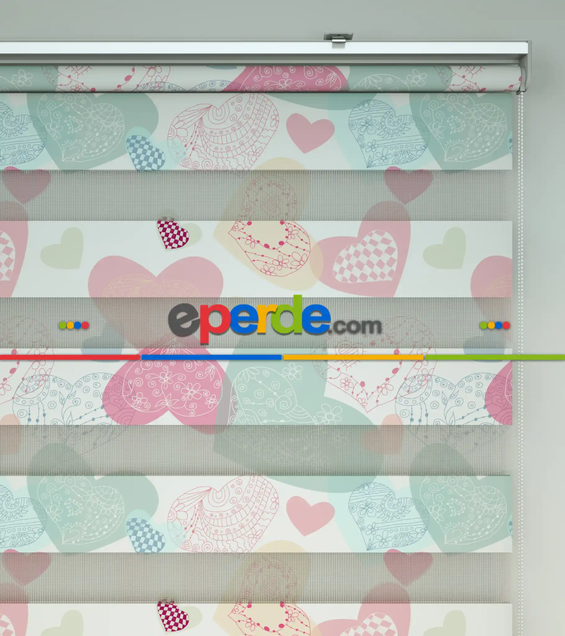 Kalp Desenli Baskılı Zebra Perde- Çok Renkli