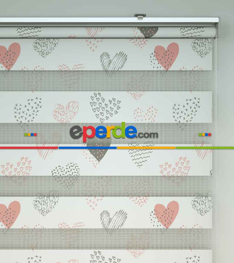 Kalp Desenli Baskılı Zebra Perde- Çok Renkli