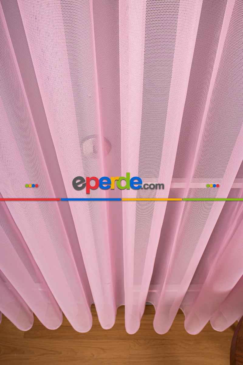 Yatak Odası - Şeker Pembe Grek Tül Perde Petek Zemin