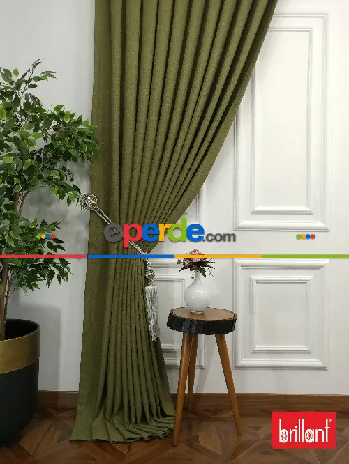 Brillant Keten Yeşil Renk Düz Fon Perde - Yeşil