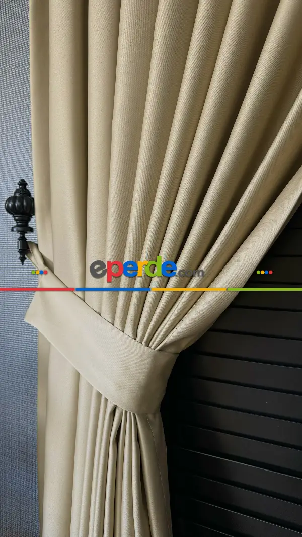 Yatak Odası - Bej Krem Blackout - Karartma Fon Perde, Premium Kalite Serisidir, u Oranında Işığı Keser