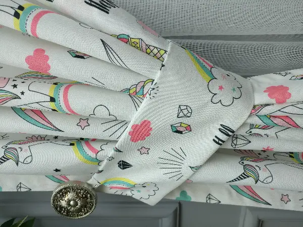 Bebek Odası Fon - Unicorn Desenli Fon Perde Evm681 Kumaşı Kalındır Duck Bezi Değildir- Siyah