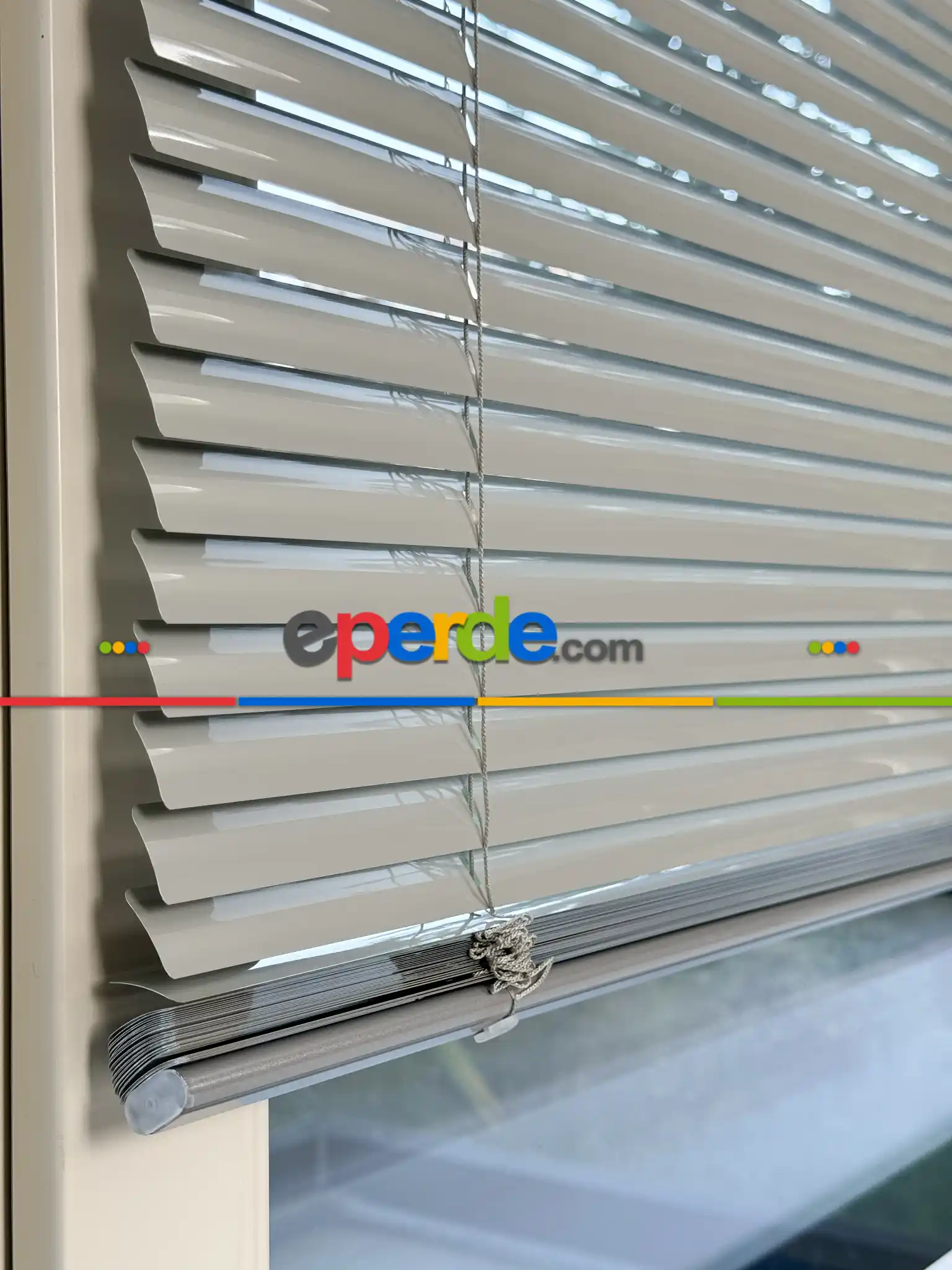 Açık Gri Alüminyum Jaluzi Perde - 25mm