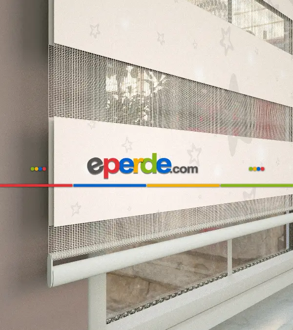 Yıldız Desenli Baskılı Zebra Perde- Çok Renkli