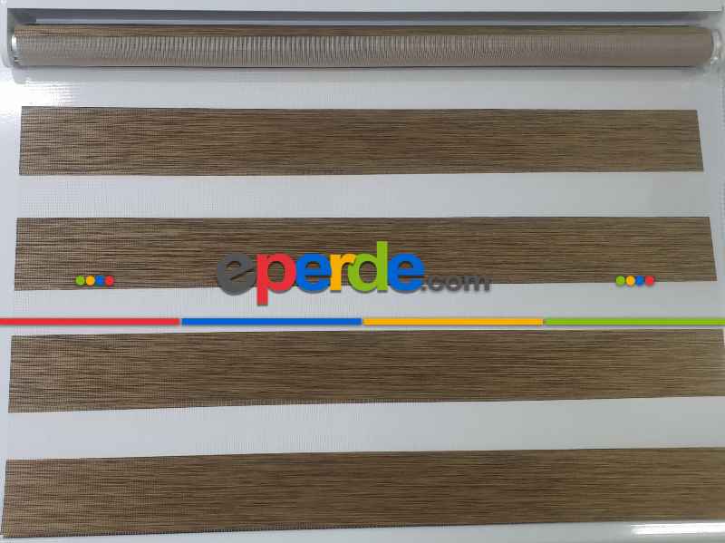 Brillant Koyu Ahşap Zebra Perde- Kahve