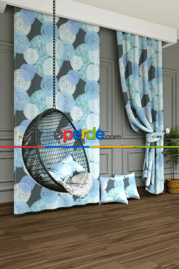 Dökümlü Kumaştan Renkli Puantiyeler Baskılı Fon Perde