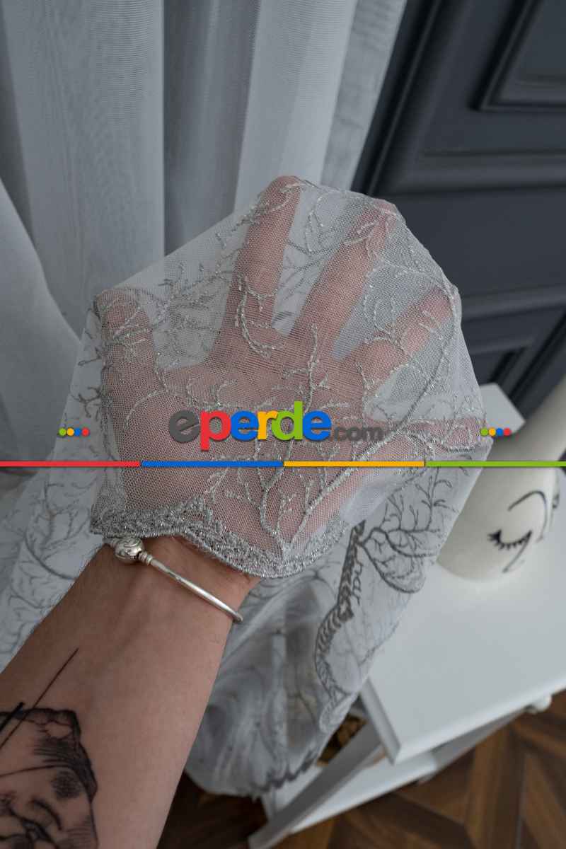 Oturma Odası - Selvi Ağaç Desenli İşlemeli Tül Perde - Açık Krem