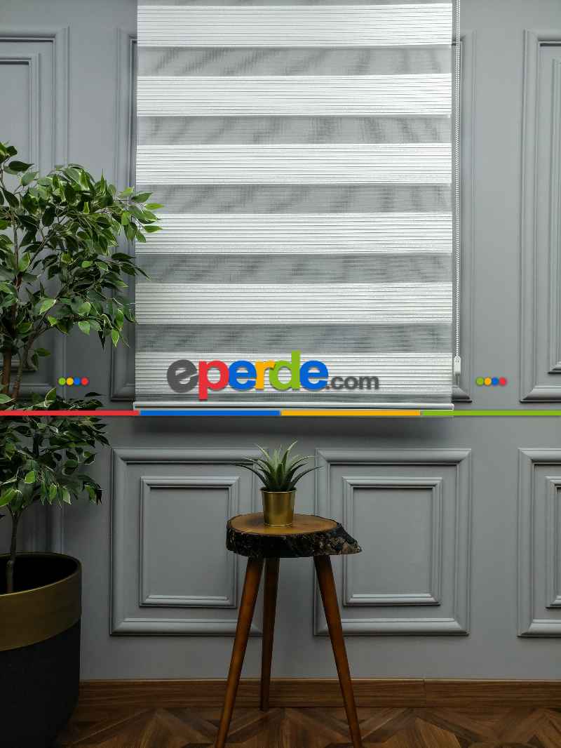 2025 Sezonu - Geniş Pileli (plise) Zebra Perde - Simli Zebra Perde- Gri Simli