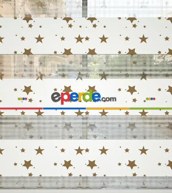 Çocuk Odası - Yıldız Desenli Baskılı Zebra Perde- Çok Renkli