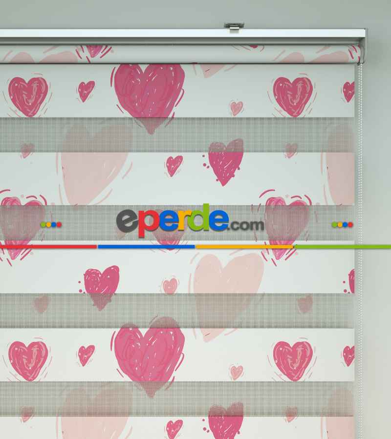 Kalp Desenli Baskılı Zebra Perde- Çok Renkli