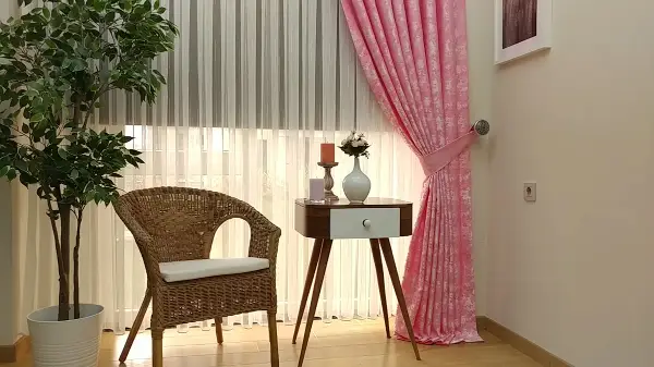 Pembe Renk Jakar Desenli Fon Perde- Şeker Pembe