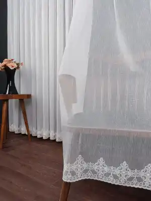 Etek Ucu Nakış İşlemeli Tül Perde