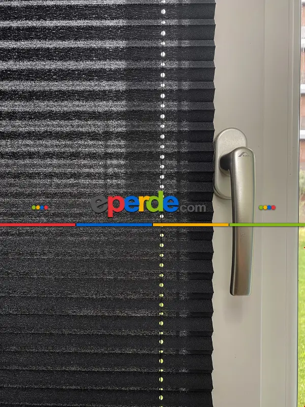 Plise Perde Siyah Renk