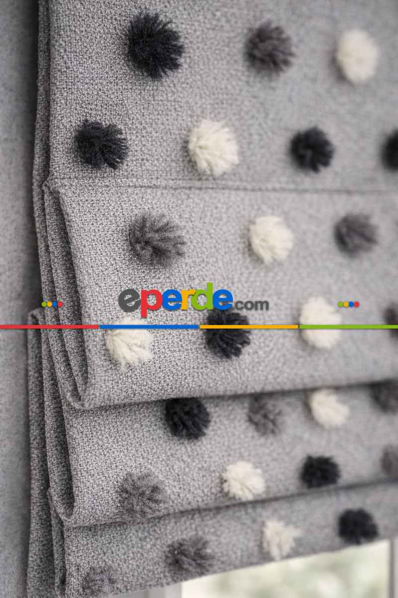 Katlamalı Fon Perde – Ponpon Desenli Mekanizmalı Perde