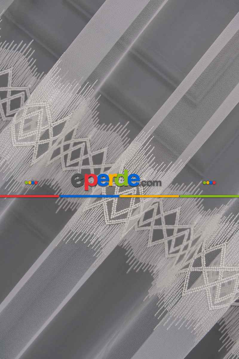 Brillant Brita Desen Tasarım Model İşlemeli Tül Perde