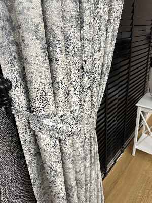 Patinedesenli Gri Desenli Jakar Fon Perde (285 En)- Gri