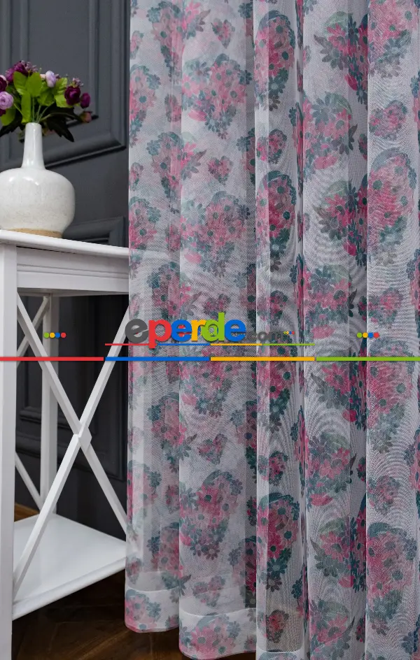 Hazır Ölçülü Petek Zemin Pembe Renkli Kalpli Ve Çiçek Desenli Grek Baskılı Tül Perde 190cm X 255cm 
