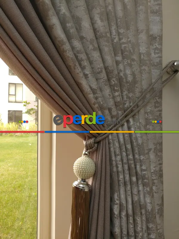 Patinedesenli Açık Vizon Pudra Renk Kombinli Desenli Fon Perde- Kahve Açık-gri Açık