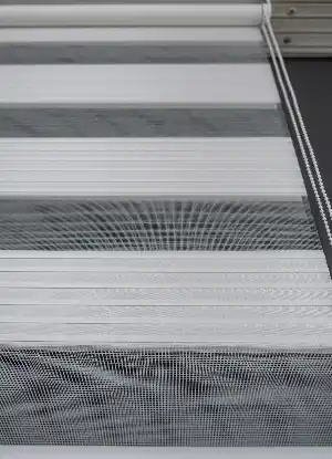Genç Odası - Beyaz Renk Yüksek Kalite Pliseli Zebra, Mekanize Perde
