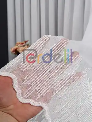 Etek Ucu Nakış İşlemeli Tül Perde