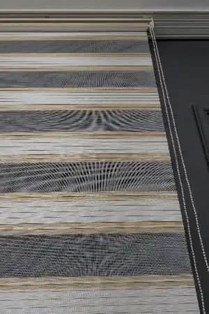 Bej Rengi Zebra Perde, Yüksek Kalite