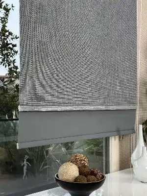 Koyu Gri Çiftli Sistem Tül Stor Perde, Standart Metal Kasalı Yüksek Kalite Kornişe Kolay Montaj Seçenekli