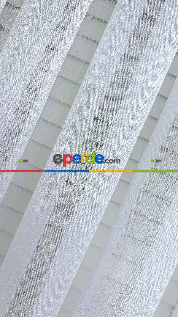 Yatak Odası - Ekru Simli Bambu Tül Perde - İpek Yumuşaklığında Armür Tül Perde