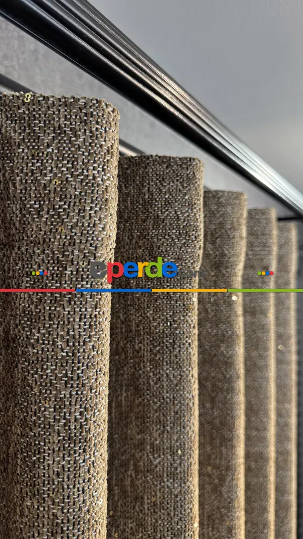 Altın Pullu Fon Perde