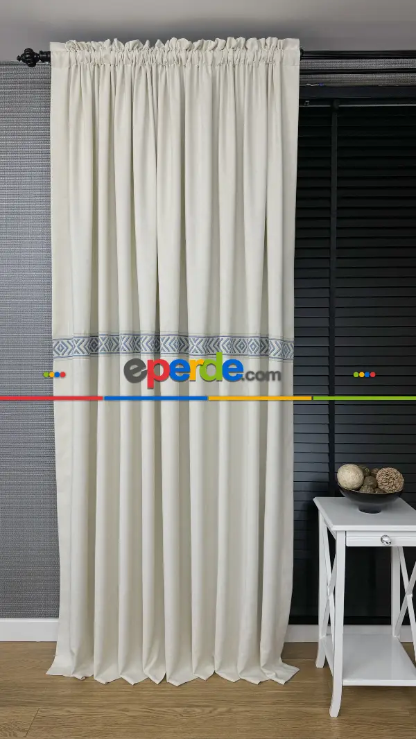 Yatak Odası - Açık Krem Yatay Mavi Bordürlü Fon Perde - Ağır Gramajlı Premium Kalite Serisi