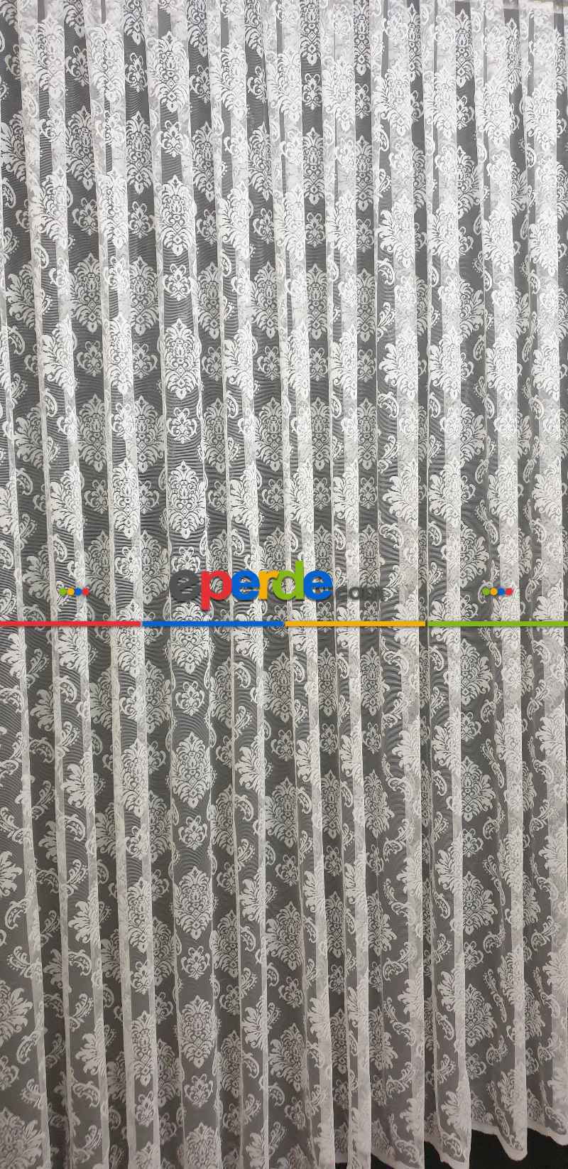 Kuvaze Modeleri Damask Osmanlı Motif Yanki Tiyatro Tasarım Boncuklu- Beyaz-ekru