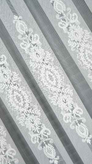 Şehrazat Beyaz Motif İşlemeli Ütü İstemez Salon Tül Perde