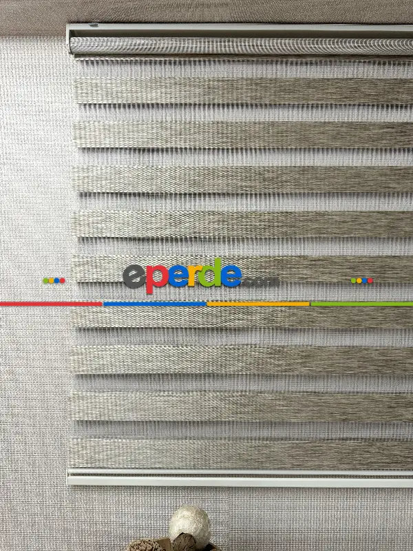 Açık Kahve Bambu Zebra Perde, Standart Metal Kasalı Yüksek Kalite Kornişe Kolay Montaj Seçenekli