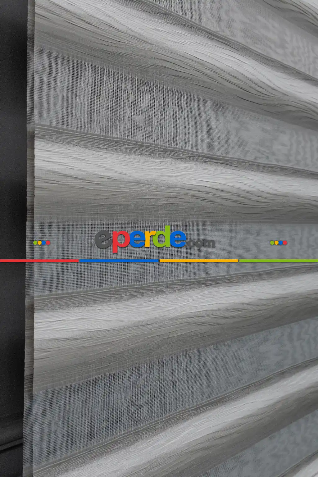Zebra Perde - Degrade Renk Geçişli Kırık Pileli Zebra Perde