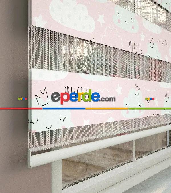 Bulut Desenli Baskılı Zebra Perde- Çok Renkli